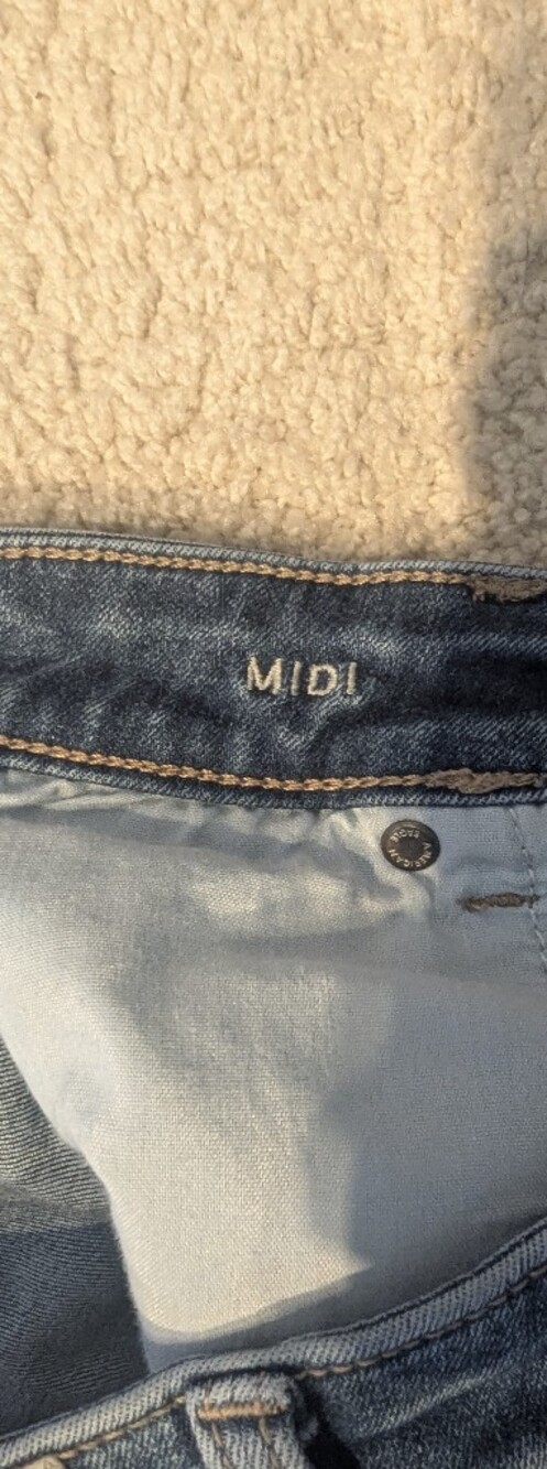 Distressed Midi Next Level Stretch Denim Shorts, 4 - Picture 3 of 7